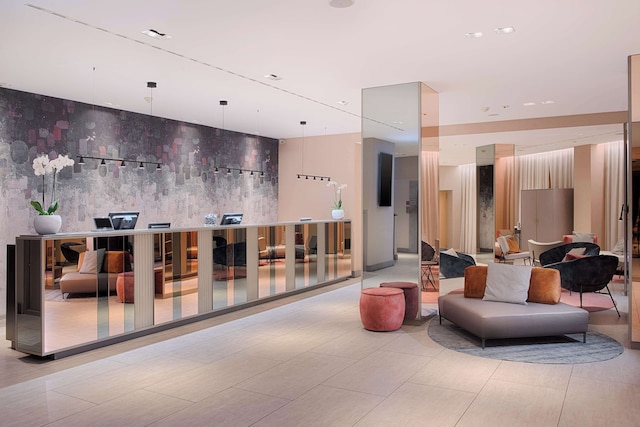 NH ボローニャ ドゥ ラ ガール