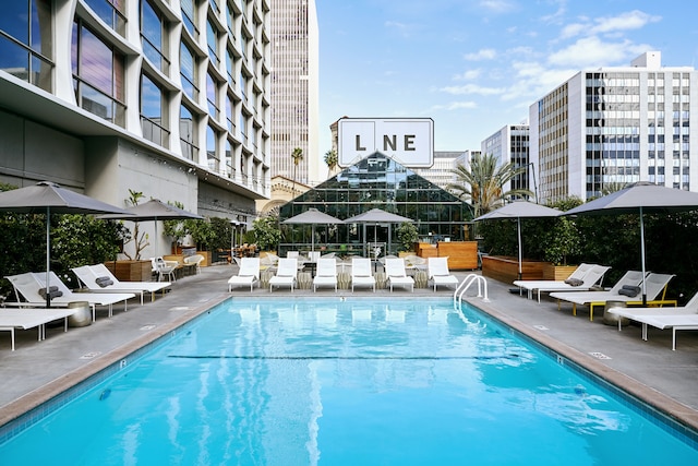 ザ ライン ホテル