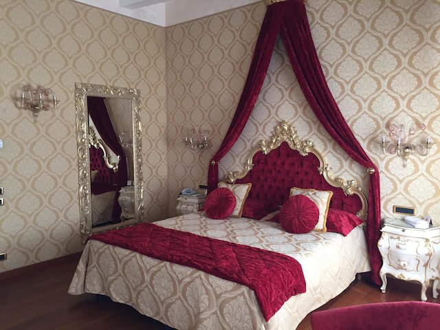 ホテル サヴォイア & ヨランダ