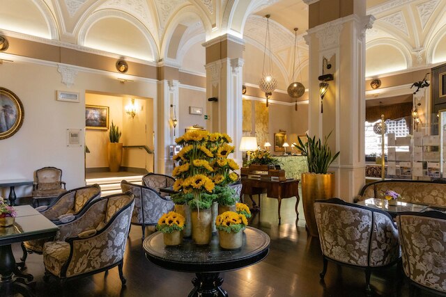 ベルニーニ パレス