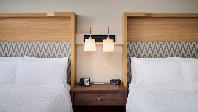 ホリデイ イン バーリントン カンファレンス センター by IHG