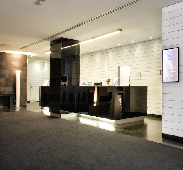 ホテル ゼニット コンデ デ オルガズ