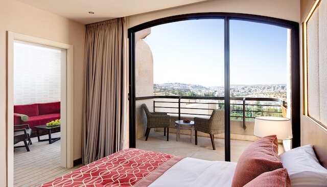 ダン エルサレム