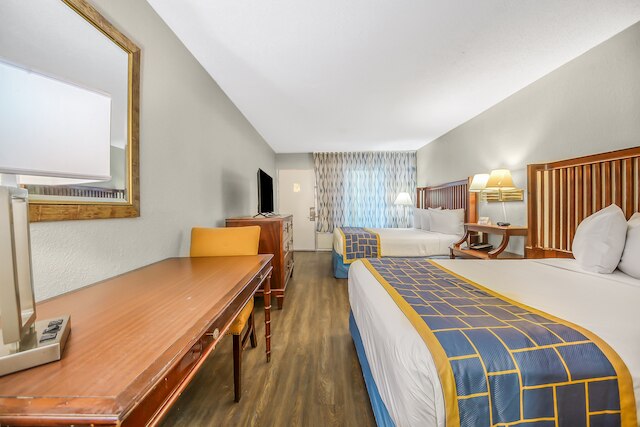 デイズ イン バイ ウィンダム デイトナ ビーチ スピードウェイ