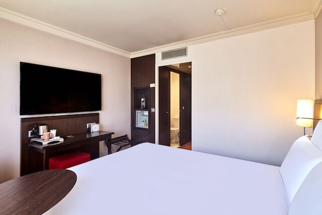 B&B ホテル サン-カンタン-アン-イヴリーヌ セントラル駅