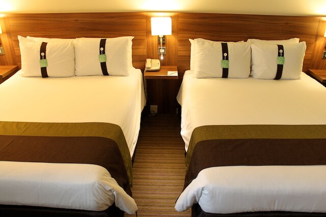 ホリデイ イン スラウ - ウィンザー by IHG