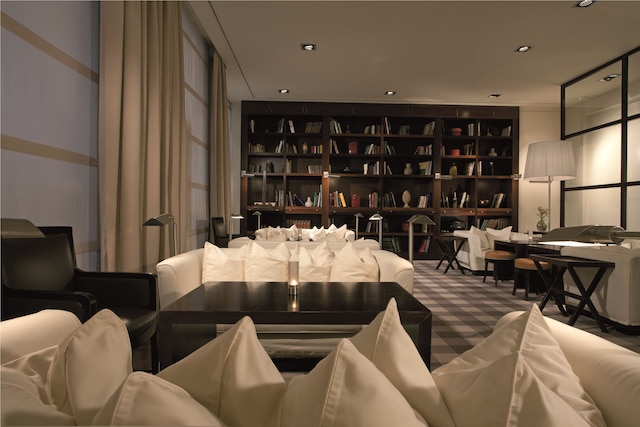 ギャラリー  ホテル アート - ルンガルノ コレクション