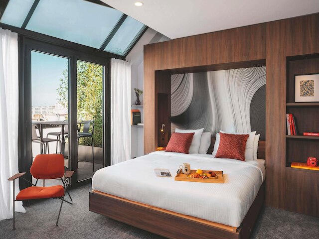 ノボテル パリ ヴォージラール モンパルナス