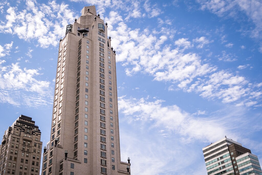 6.フォー シーズンズ ホテル ニューヨーク