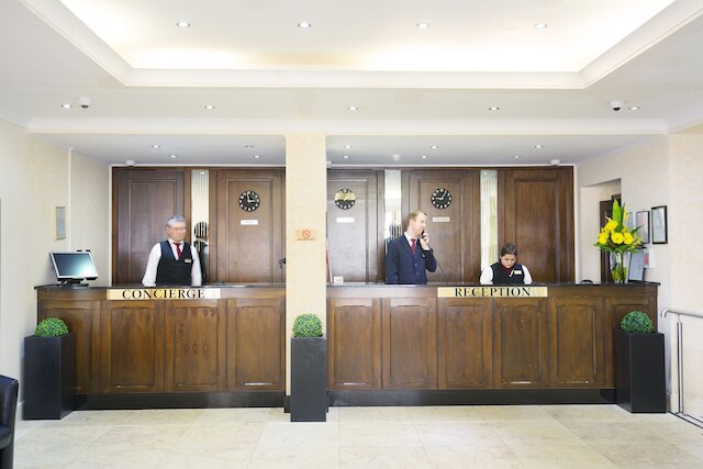 クイーンズ パーク ホテル