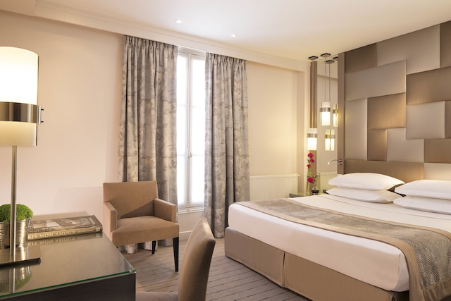 オテル ア ラ ヴィラ デ ザルティスト