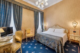 ホテル モンテカルロ