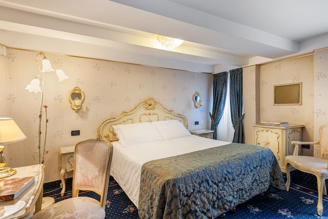 ホテル モンテカルロ