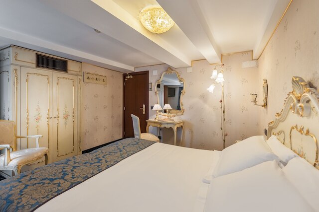 ホテル モンテカルロ