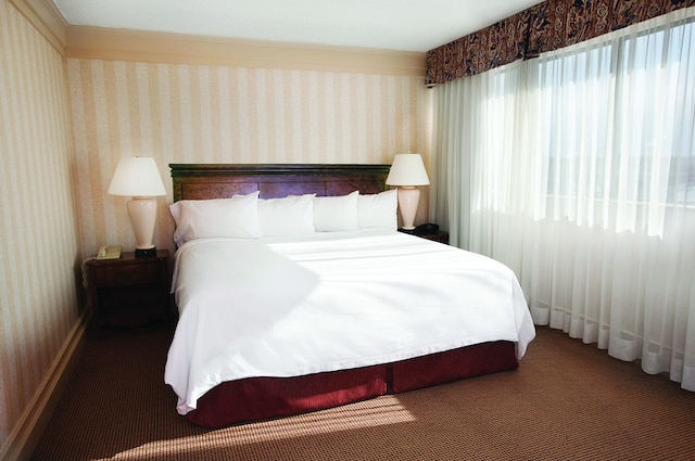 クリフトン ビクトリア イン アット ザ フォールズ