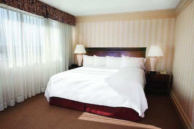 クリフトン ビクトリア イン アット ザ フォールズ