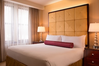 ミレニアム ニッカーボッカー シカゴ