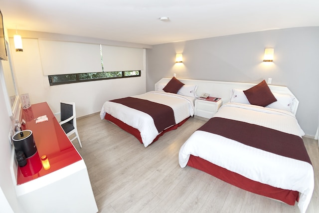 レヘンテ ホテル