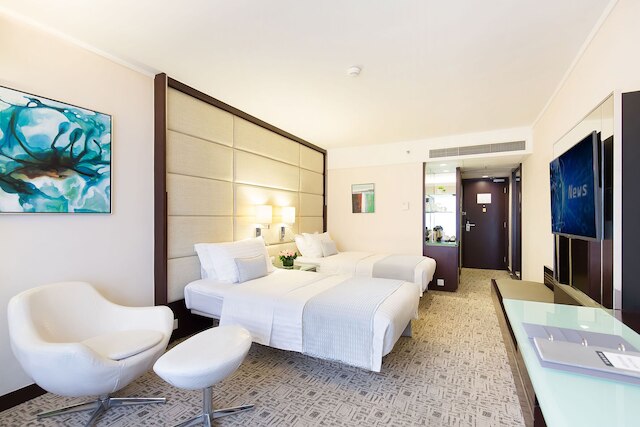 リーガル 九龍 (カオルーン) ホテル (香港富豪九竜酒店)