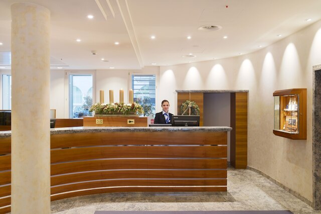 グレルニッシュホフ バイ トリニティ