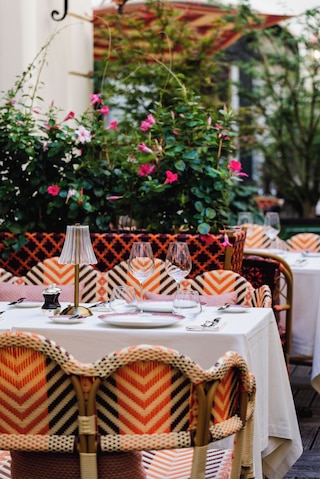 ホテル レジーナ ルーブル