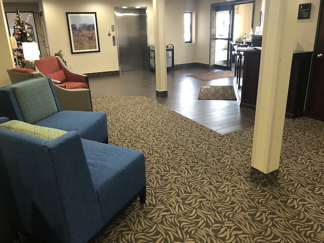 コンフォート イン グランド アイランド ノース