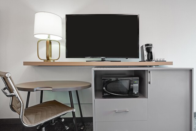 ホリデイ イン ロアノーク エアポート – カンファレンス センター by IHG