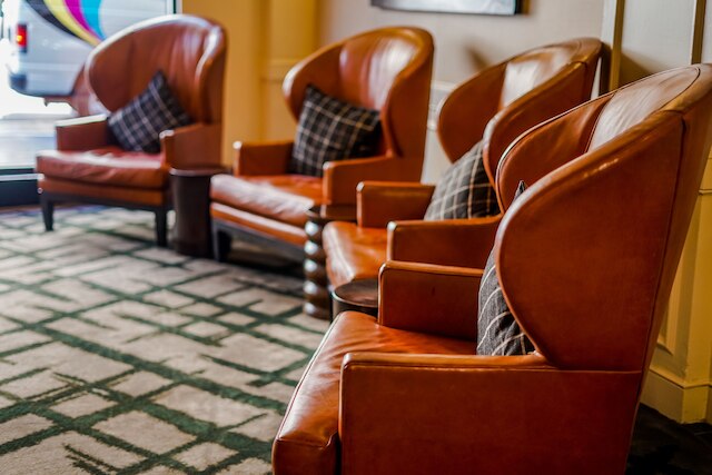 ホテル アブリ、旧モンティセロ イン