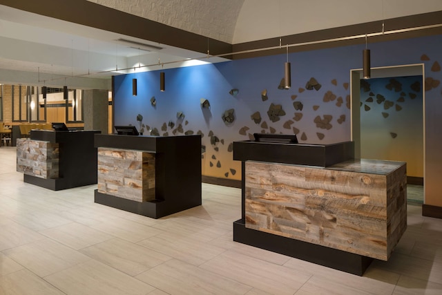 エンバシー スイーツ バイ ヒルトン オースティン セントラル