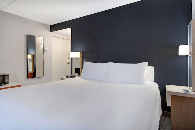 コートヤード バイ マリオット ステート カレッジ