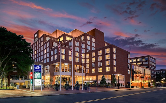 ザ チャールズ ホテル