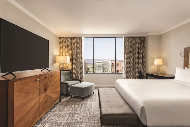 シグニア バイ ヒルトン サンホセ