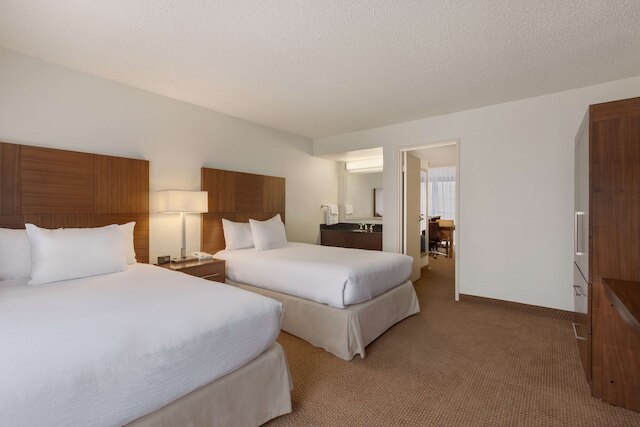 エンバシー スイーツ ホテル バトンルージュ