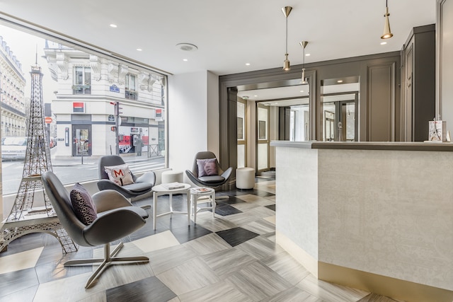 ホテル エッフェル ケネディー