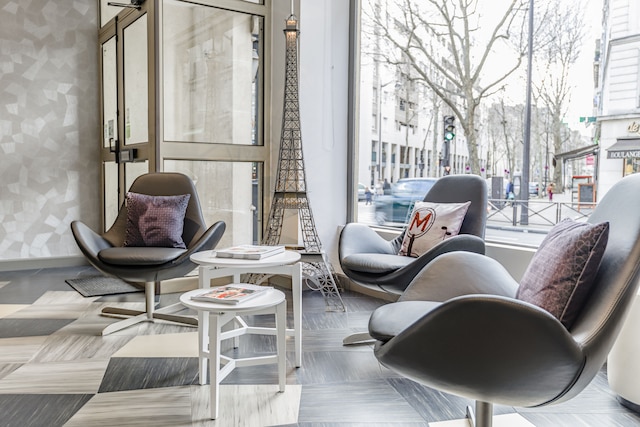 ホテル エッフェル ケネディー