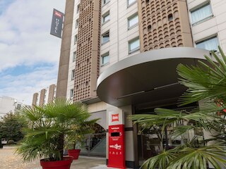 イビス パリ トゥール エッフェル カンブロンヌ 15 区