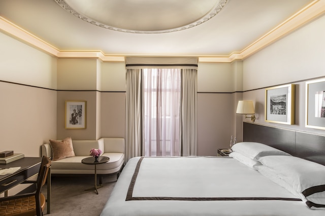 サンセット タワー ホテル