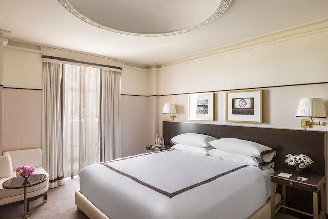 サンセット タワー ホテル