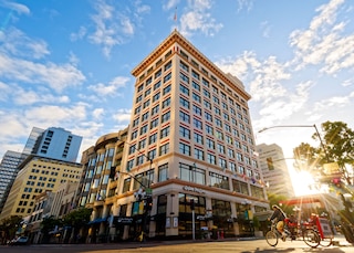 ガスランプ プラザ スイーツ