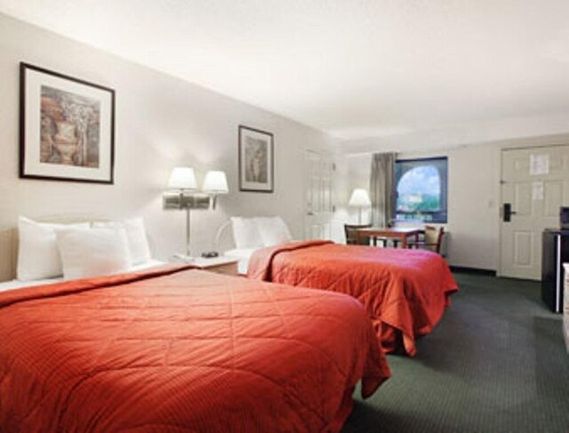 デイズ イン & スイーツ バイ ウィンダム コロンビア エアポート