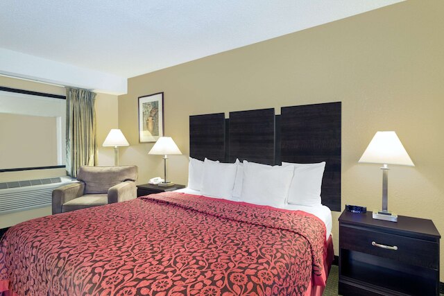 デイズ イン & スイーツ バイ ウィンダム コロンビア エアポート