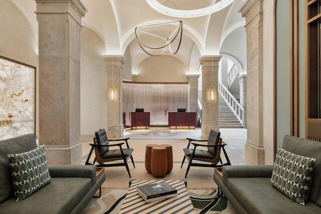 インペリアル・ライディングスクール、オートグラフ・コレクション