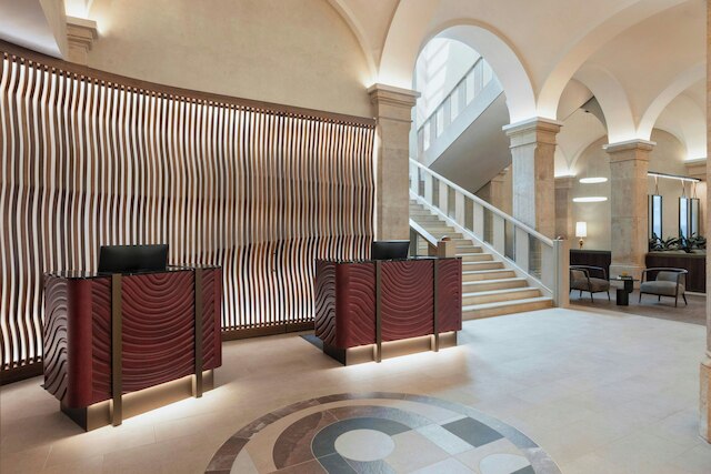 インペリアル・ライディングスクール、オートグラフ・コレクション