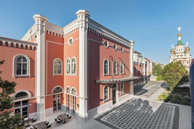 インペリアル・ライディングスクール、オートグラフ・コレクション