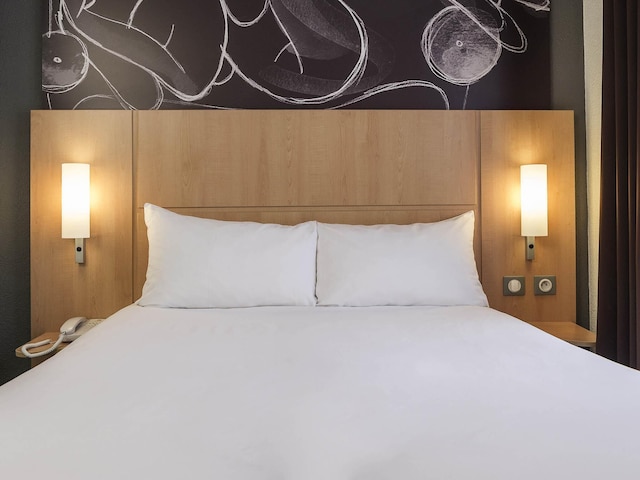 イビス パリ ヴォージラール ポルト ドゥ ベルサイユ