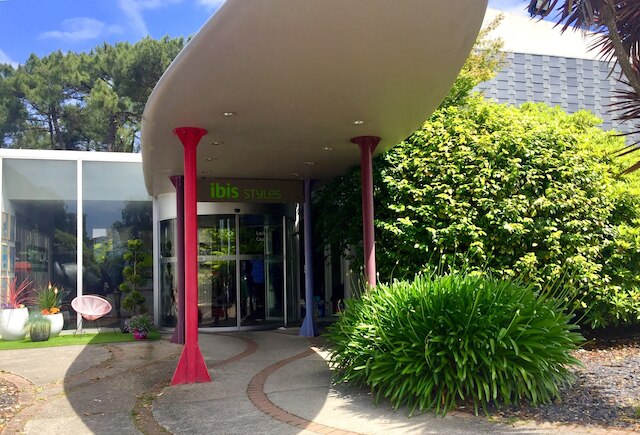 アイビス スタイル ロリアン コダン