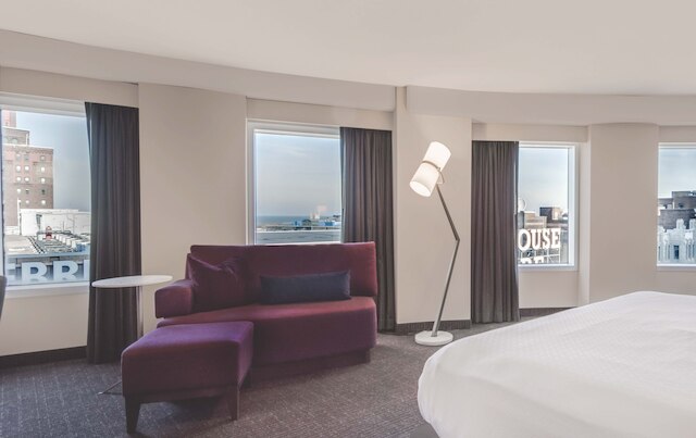 クラウンプラザ クリーブランド アット プレイハウススクエア by IHG