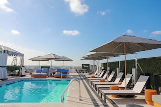 モントローズ アット ビバリー ヒルズ