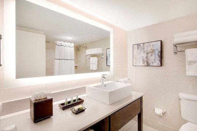 フロリダ ホテル & カンファレンス センター イン ザ フロリダ モール