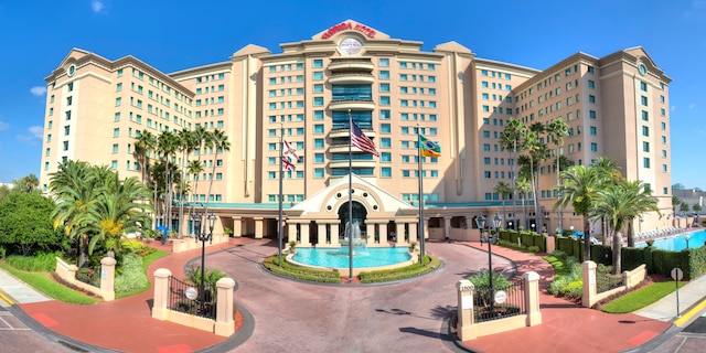 フロリダ ホテル & カンファレンス センター イン ザ フロリダ モール